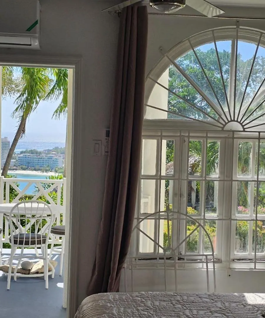 Tropical Escape Studio - 5 Min Walk To Ochi Beach & Nearby Hotspots Ocho Rios 0*,  Jamaica